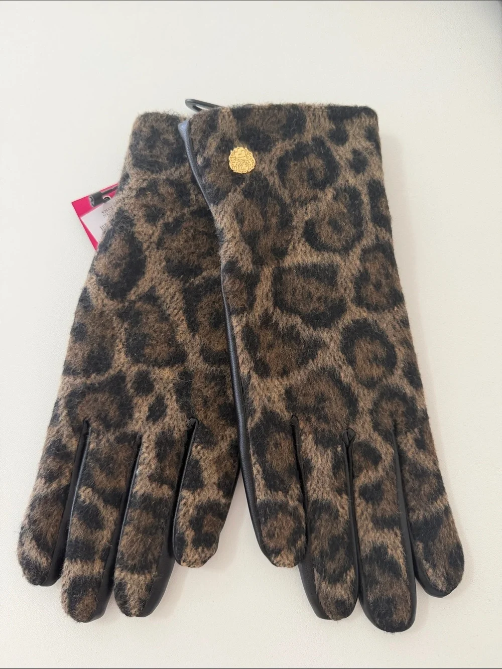 Vince Camuto Leopard Print Faux Fur Gloves - Brown & Black